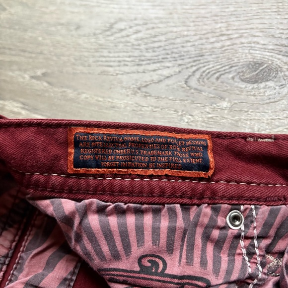 Rock Revival Jeans - Picture 5 of 5